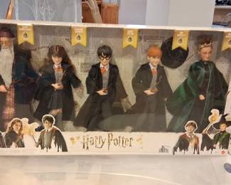 Wizarding World Harry Potter 5-Piece 10-inch Figure Set by Mattel. 