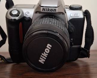 Nikon N65 35mm SLR Film Camera $95