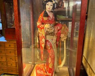Vintage Japanese Geisha Doll