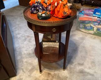 Side Table, Dolls
