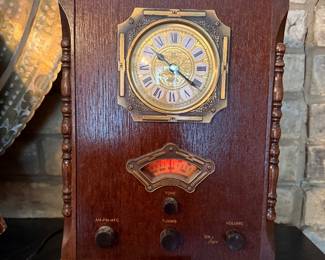 Thomas America Collector’s Edition Radio with cassette player