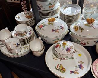 Royal Worchester Evesham