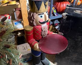 Nutcracker Soldier Server