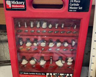 Hickory Woodworking 24-piece carbide master set.