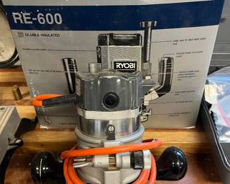 Ryobi 3HP electronic variable speed plunge router.