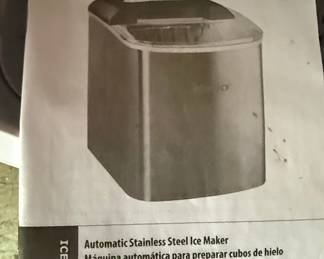 Igloo Automatic Stainless Steel Ice Maker ICB26SS