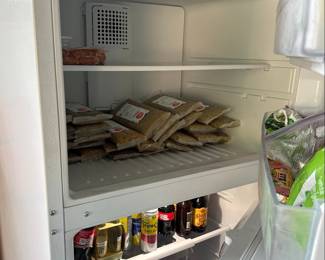 White Top-Freezer Refrigerator