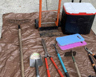 Lot 19: Garden Tools, Hand truck And Rolling Cooler
