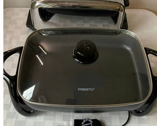 Lot 10: Presto Electric Skillet and Cuisinart Toaster