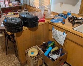 roasters, pots, pans, coffee makers, cups, tumblers