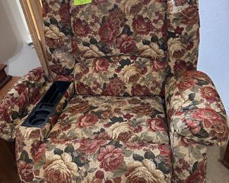 BASSETT overstuffed armchair with arm compartment