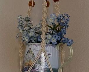 macrame plant holder