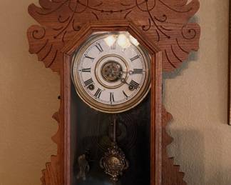 ANTIQUE MANTLE CLOCK, not working