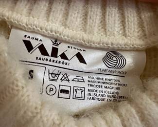 Vaka Icelandic Blue & Cream Wool Crewneck Sweater – Size Small
