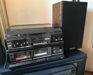 Sanyo GXT-707 Stereo Music Center