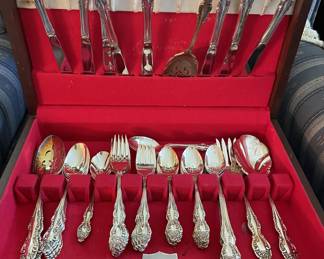 Silverplate flatware 