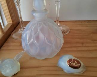 Sabino birds and perfume