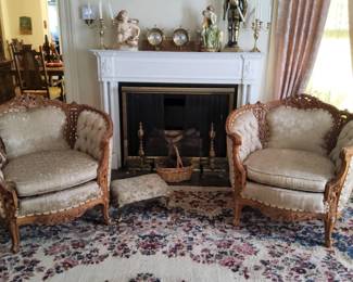 Pair chairs 