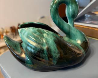 Vintage Blue Mountain Pottery swan 