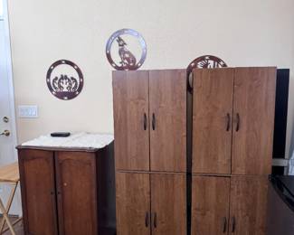 Cabinets/Dressers