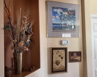 Wall Decor & Florals