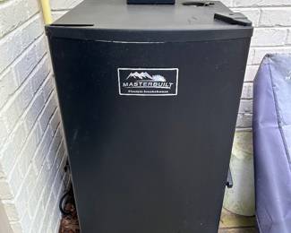 Master built electric smokehouse 