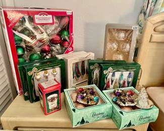 Most of the Christmas tree balls/decor are sold.