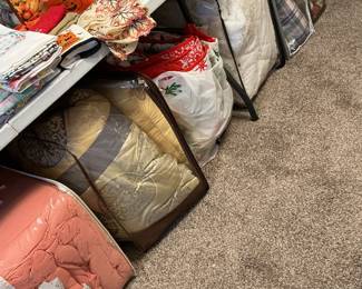 Comforter bedding sets