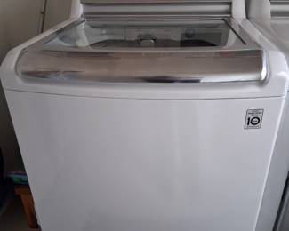 MATCHING  LG  WASHER DRYER
