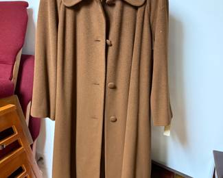 Neiman Marcus 100% cashmere ladies full length coat