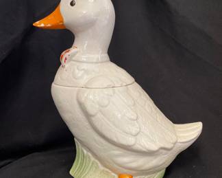 Duck cookie jar