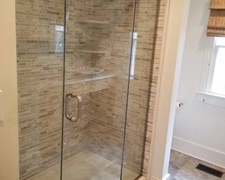 Glass shower doors