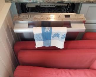 Miele 18' dishwasher