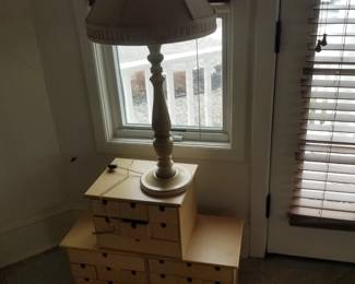 Table lamp
