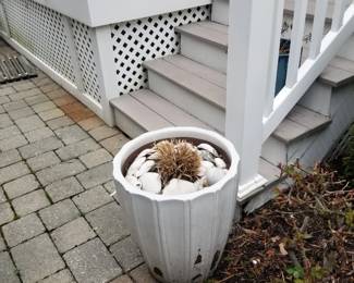 Large ceramic pots