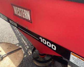 Western salt dispenser