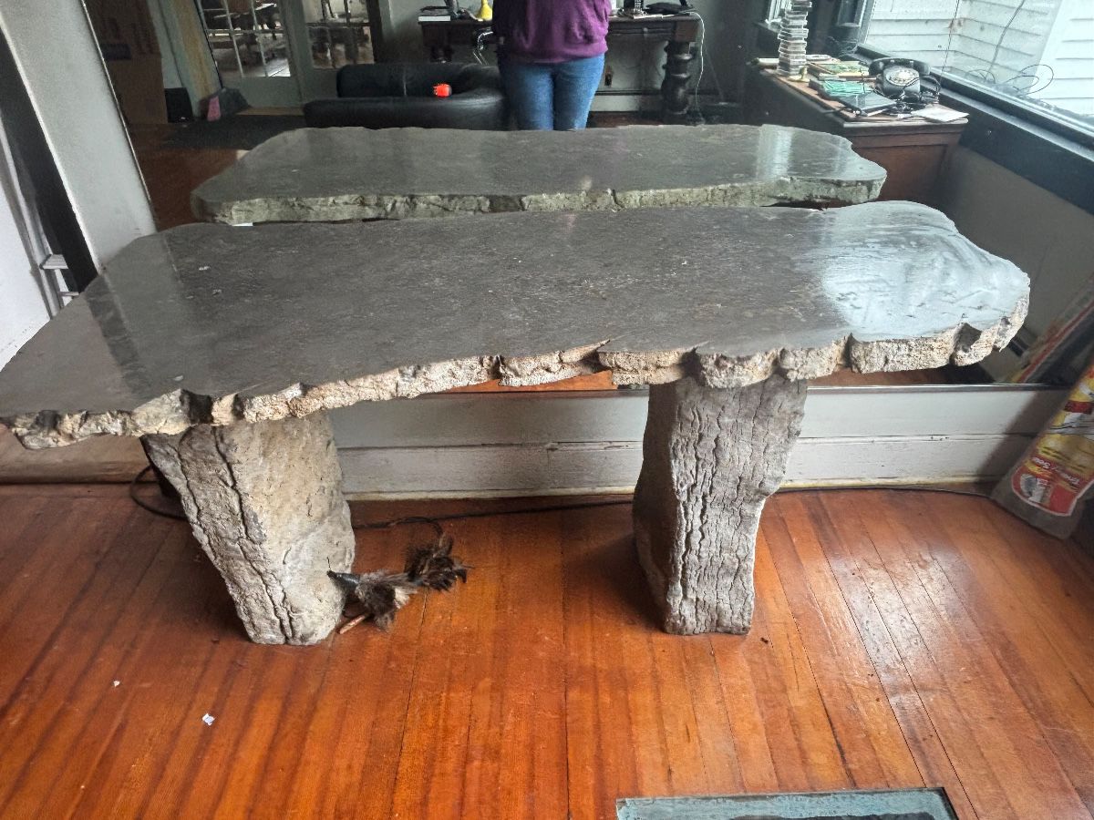Polished quartz table on stone base