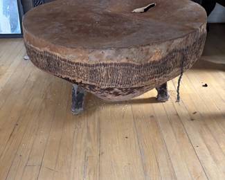 African drum table