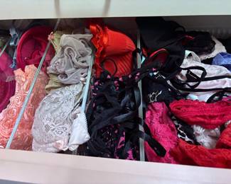 LADIES LINGERIE BY VICTORIA SECRET