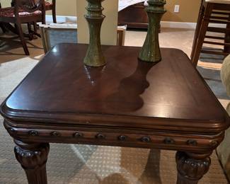 END TABLE W/ PAIR OF CANDLES