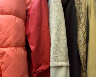 LADIES COATS & CLOTHING