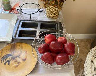 DEVOR, BREADF PANS, FLORAL