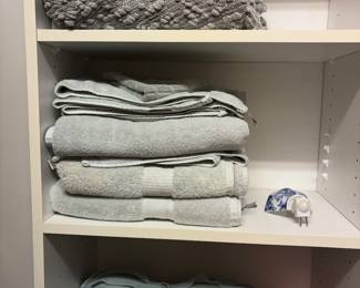 TOWELS / LENENS