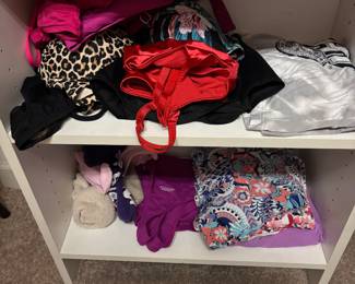 LINGERIE BY VICORIA SECRETS