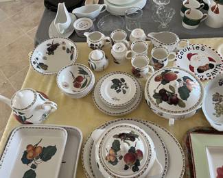 CHINA WITH SERVING PIECES