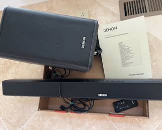 DENON SOUND BAR / SUBWOOFER WITH REMOTE