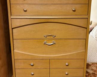 Bedroom Set - Tall Boy Dresser 