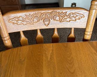 Leaves and Acorns Design Crest Rail 