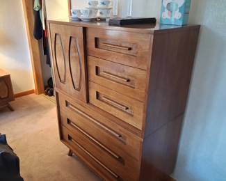 Young Manufacturing Mid Century Walnut and Burlwood High Chest