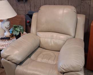 Leather Electric Recliner